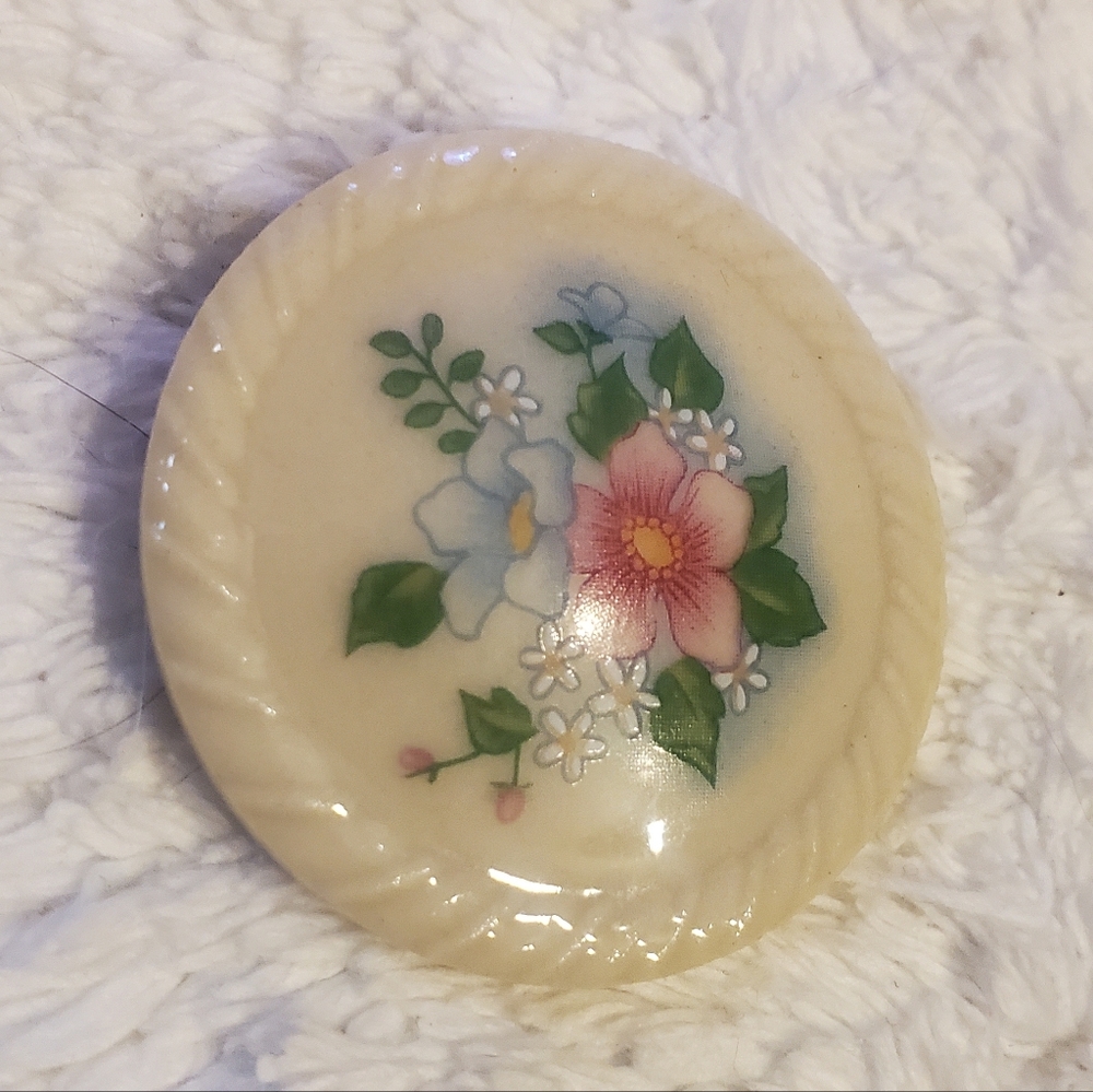 Ceramic Brooch Vintage 80s By Avon